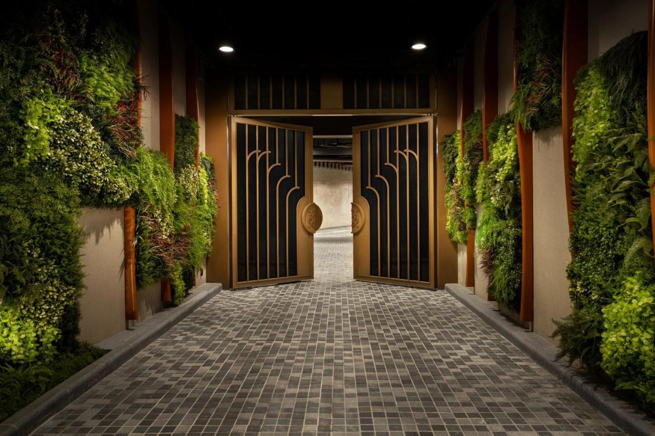 The Silveri Hong Kong - Mgallery Exterior foto Entrance to the hotel